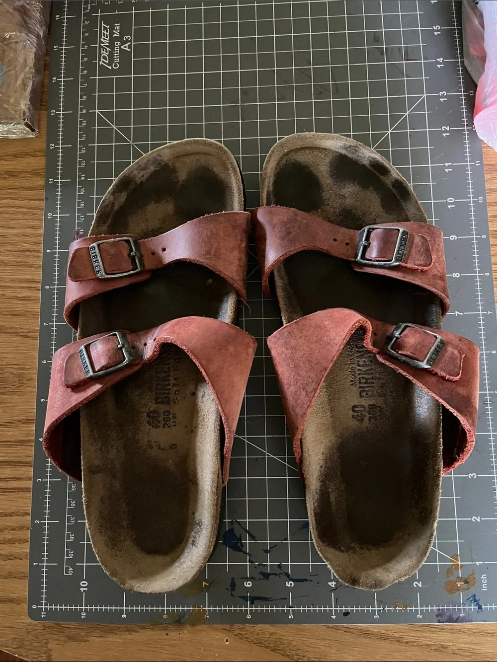 Red Leather Birkenstock Women Arizona Suede Double Buckle Sandals Size 40 /9/9.5